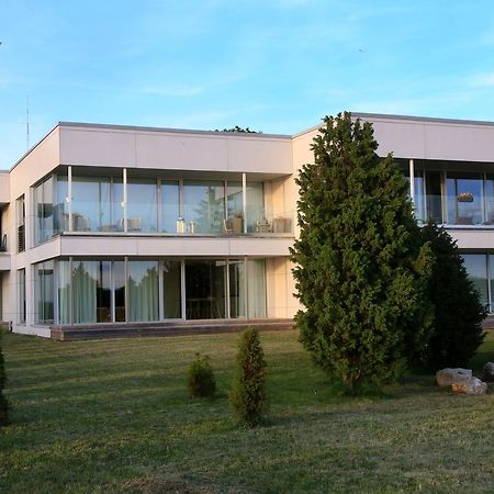 Liiva Seaside Apartment Haapsalu Exterior photo
